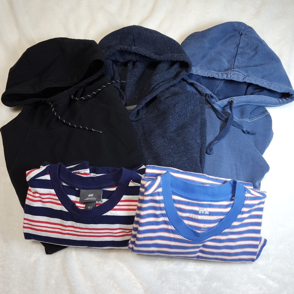 Hoodies and T-Shirts Bundle Men Size M
